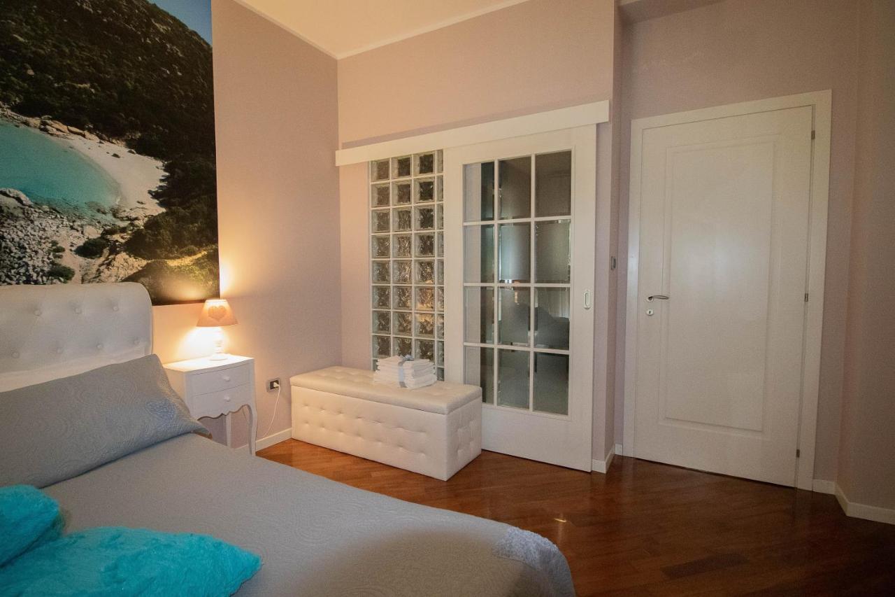 La Casa Di Adele Cagliari B&B Zewnętrze zdjęcie