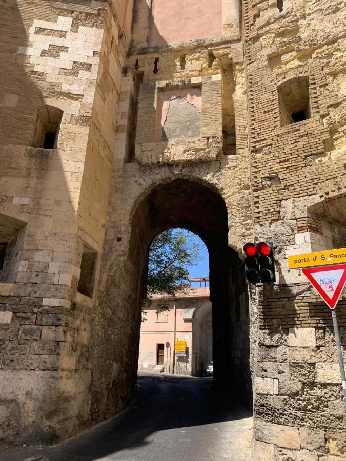 La Casa Di Adele Cagliari B&B Zewnętrze zdjęcie