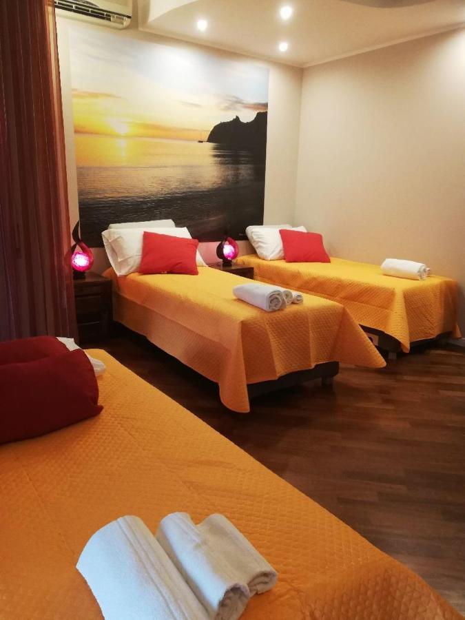 La Casa Di Adele Cagliari B&B Zewnętrze zdjęcie