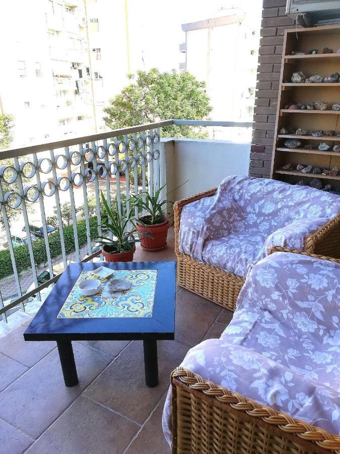 La Casa Di Adele Cagliari B&B Zewnętrze zdjęcie